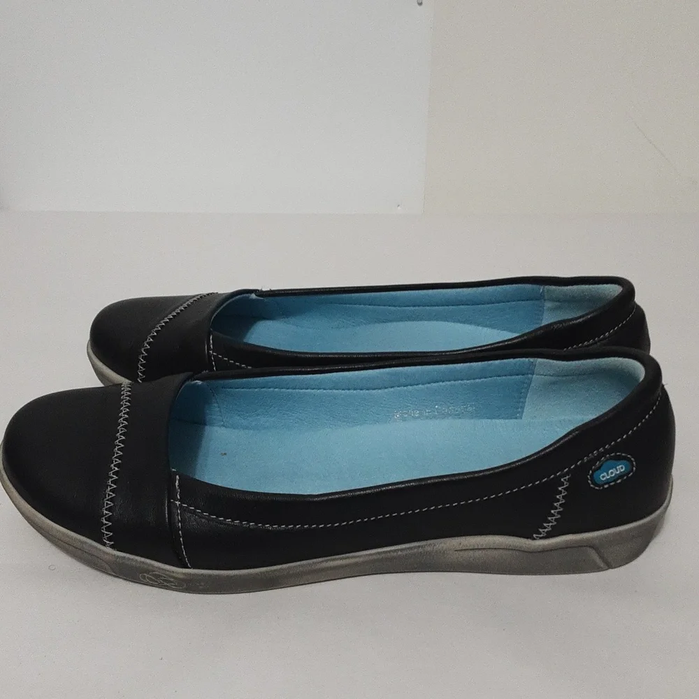 CLOUD ACACIA Women (40) 9 Slip On‎ Flat Shoes